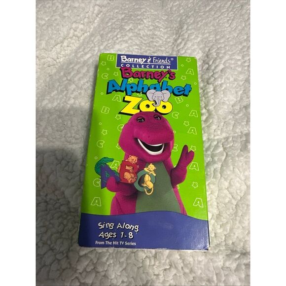 Barney  movies‎ in VHS - Picture 1 of 5